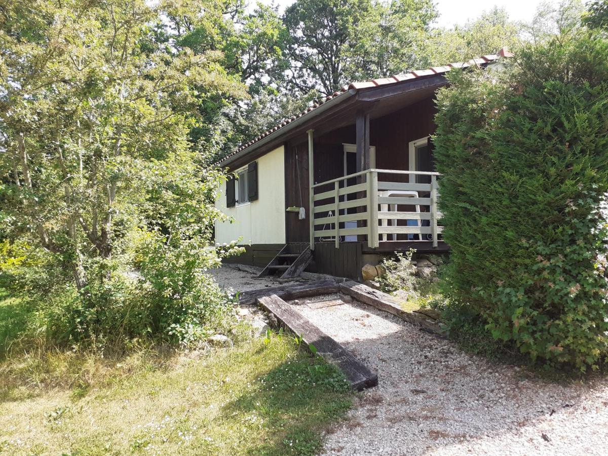Camping Domaine Papillon Reyrevignes  Exterior photo